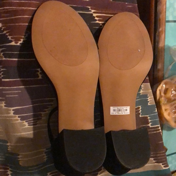 Shoes - Picture 3 of 3